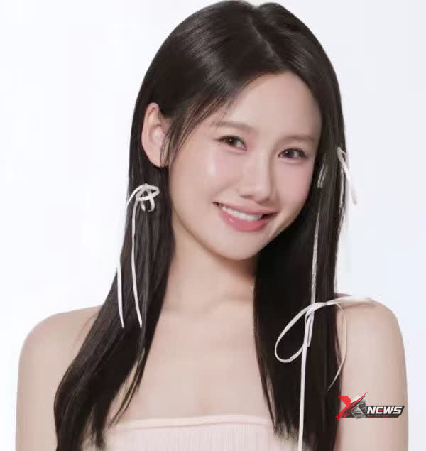 抖音1500万粉丝吃播一姐密子君当年被饲养员谈鹏绿了之后拍全绿宴，净身出户，现在疑似复合的消息又炸锅了。两人从大学谈恋爱